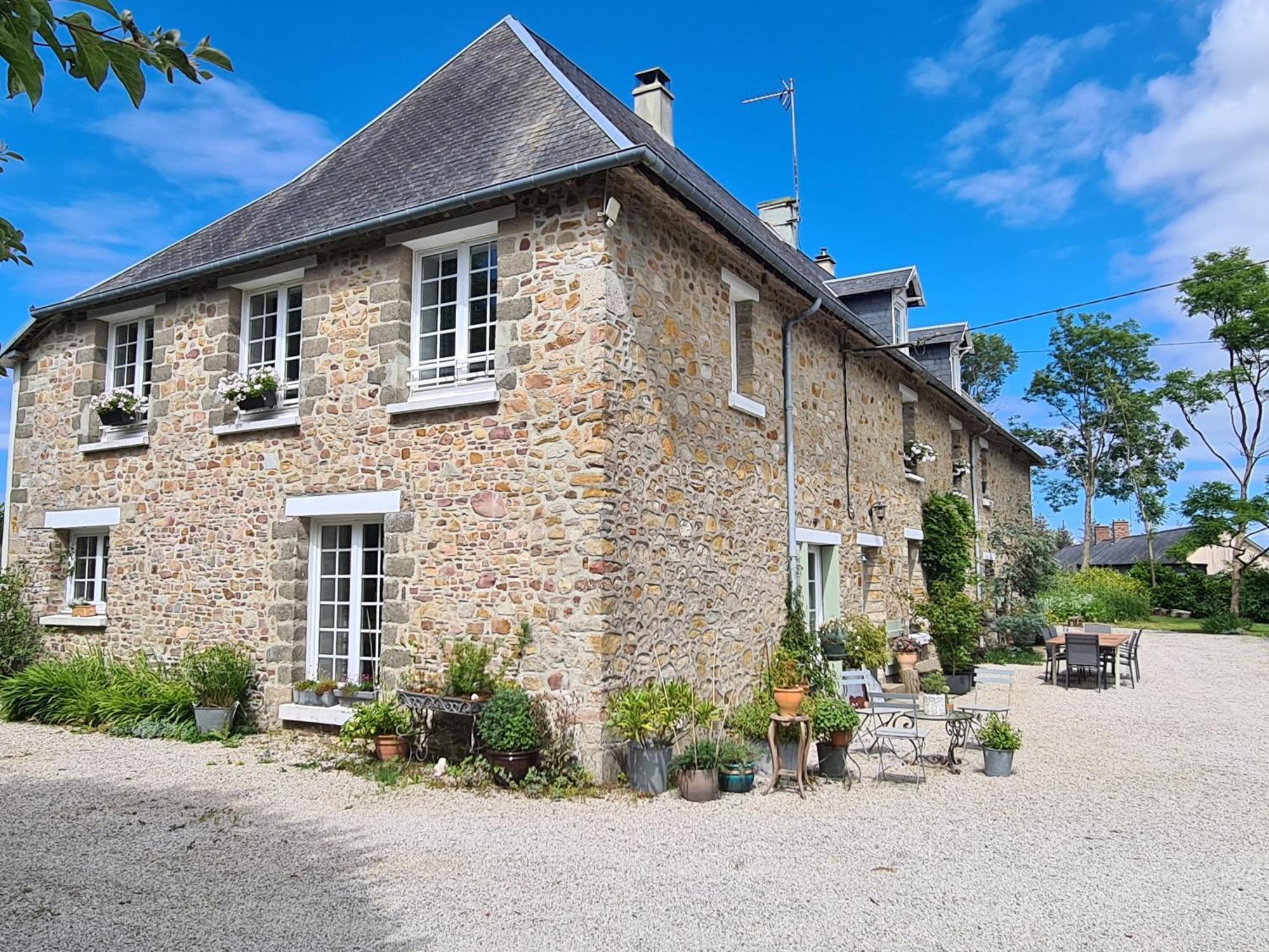 La Maison des Tilleuls Saint-Germain-Sur-Seves Extérieur photo