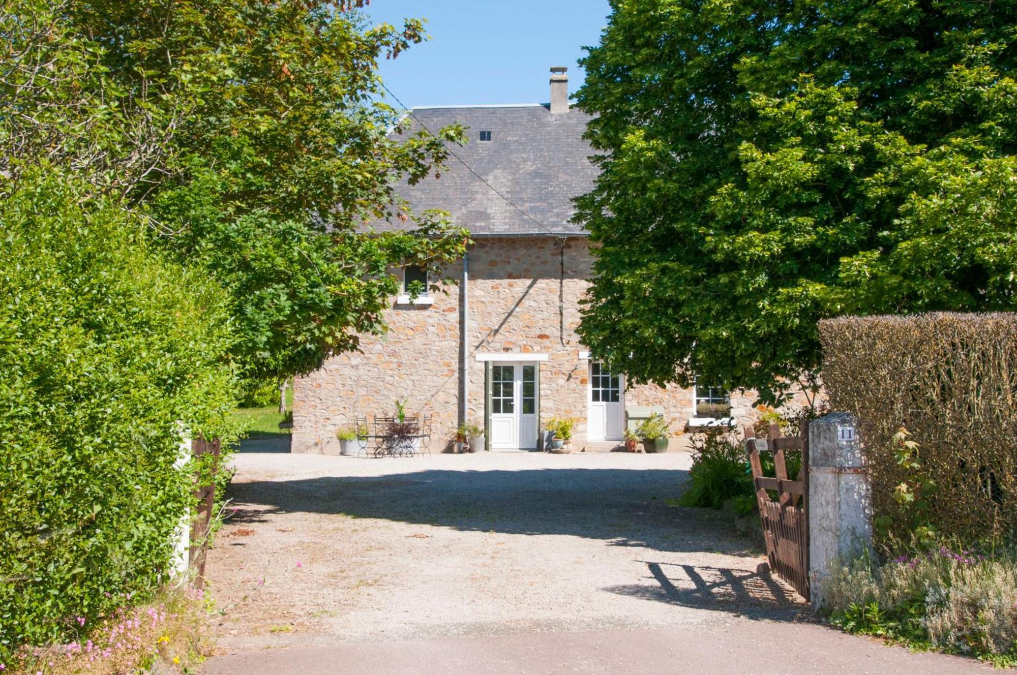 La Maison des Tilleuls Saint-Germain-Sur-Seves Extérieur photo
